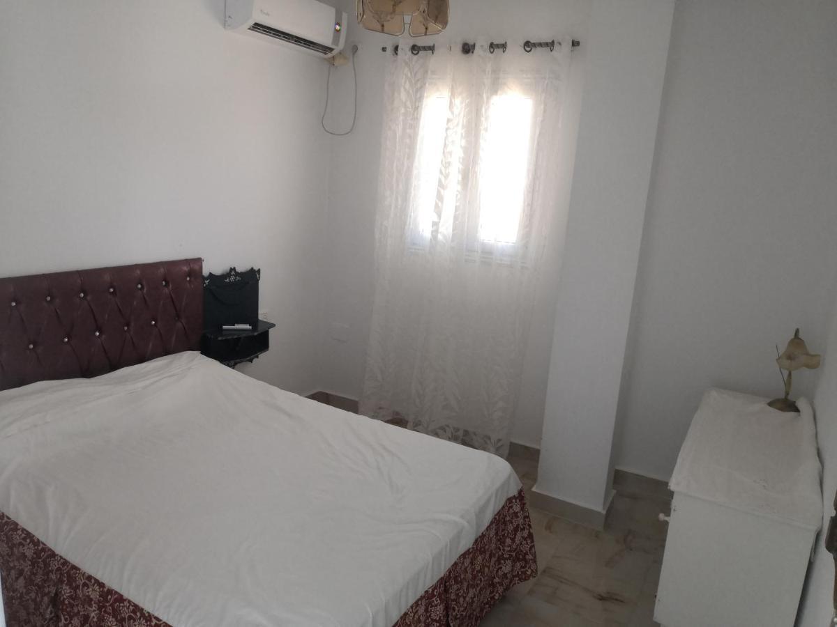 L'Hirondelle De Kelibia : Chez Amou Hotel Luaran gambar