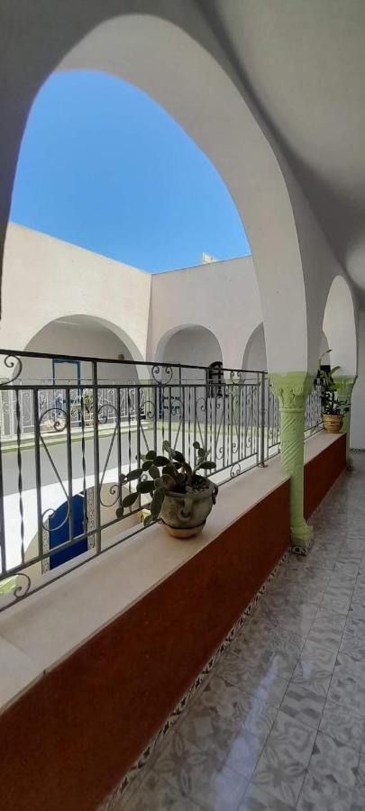L'Hirondelle De Kelibia : Chez Amou Hotel Luaran gambar